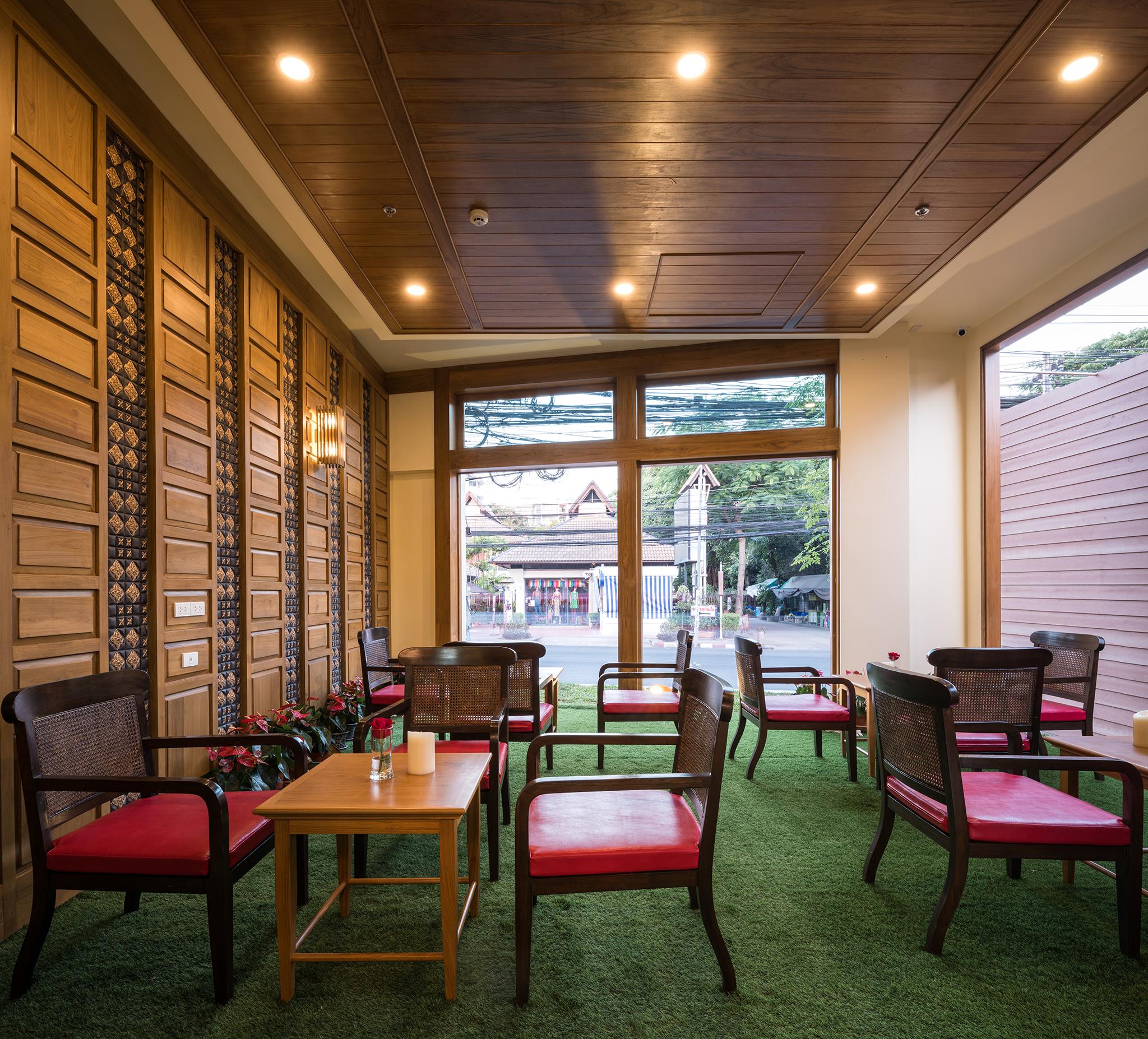 Peak Nimman Prestige Hotel Chiang Mai Exterior photo